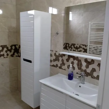Hotel Parlayan 4*